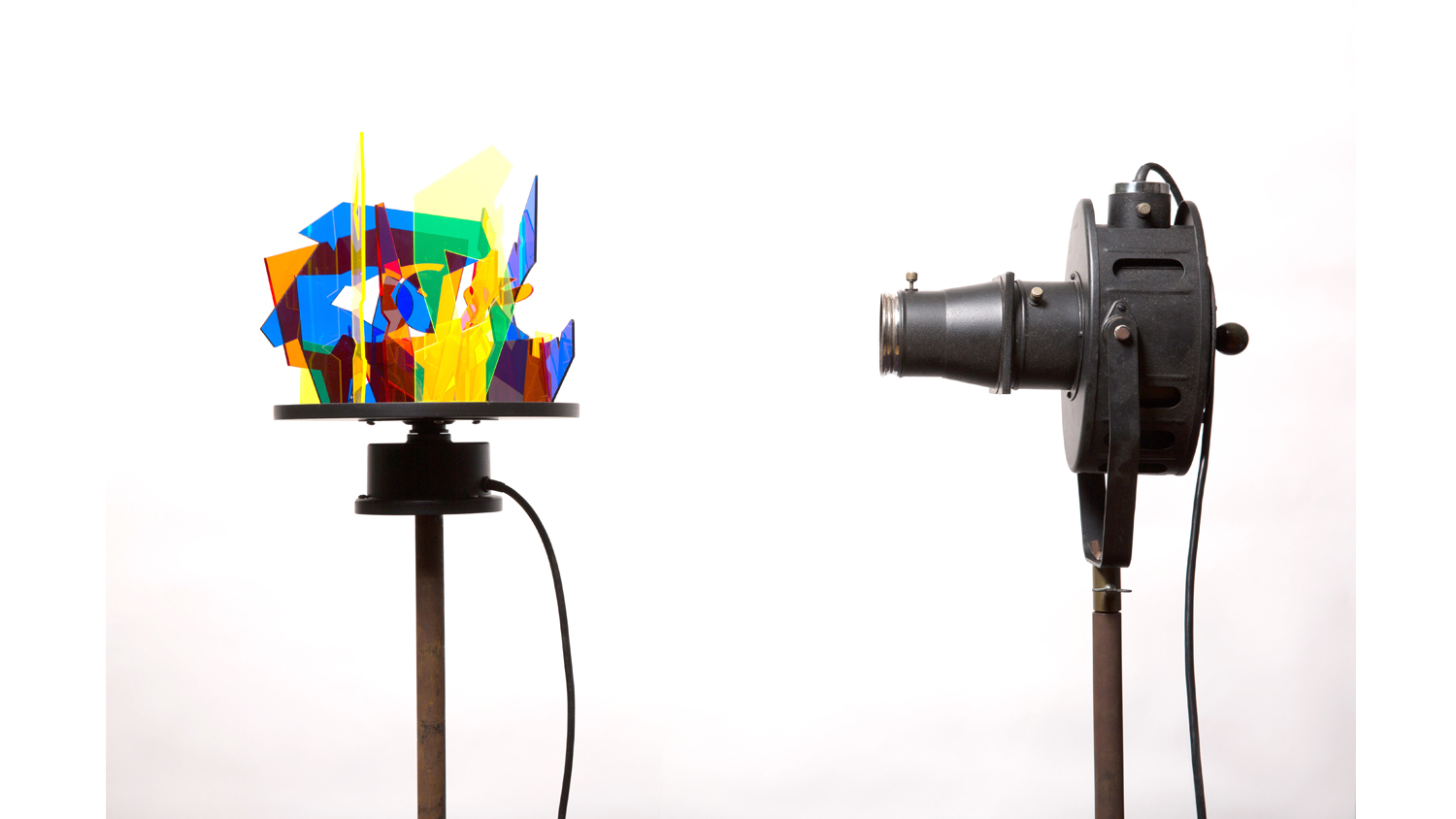 trompe l'oeil fondo bianco