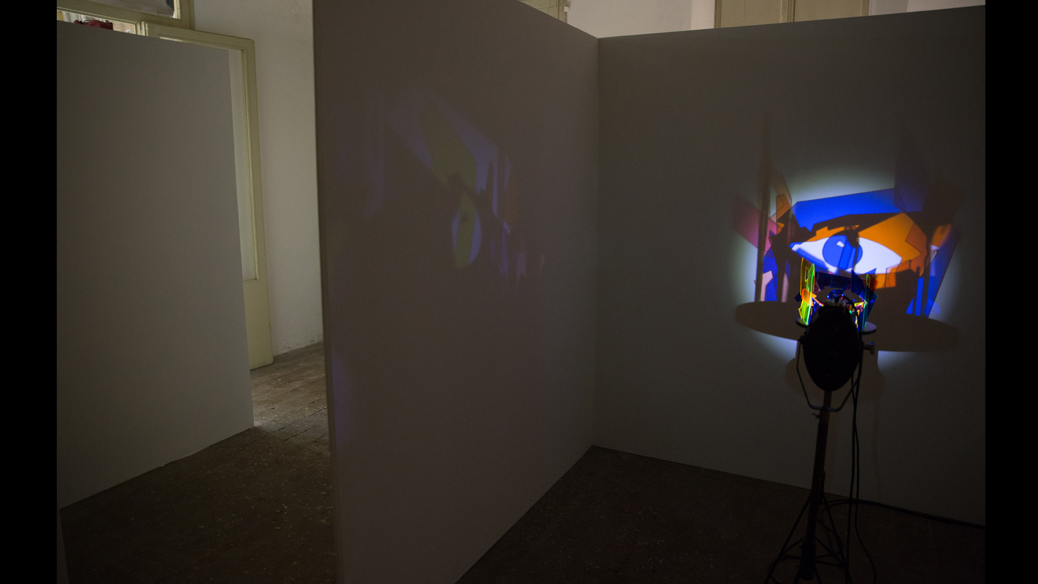 allestimento sala occhio 2